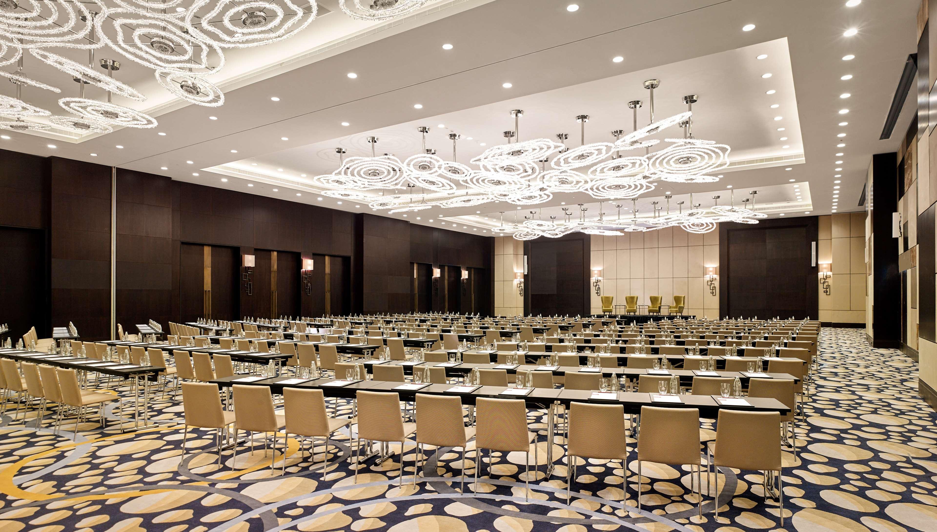 Grand Hyatt Abu Dhabi Hotel & Residences Emirates Pearl Exterior foto The ballroom
